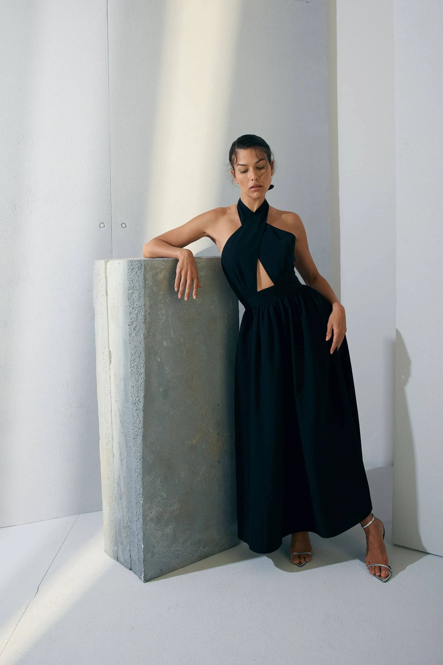 Twist Of Fate Maxi Dress | Black